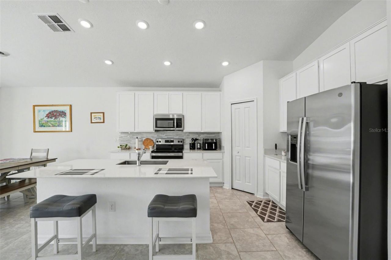 425 Singing Sands Circle , Lake Wales, FL 33859 Photo