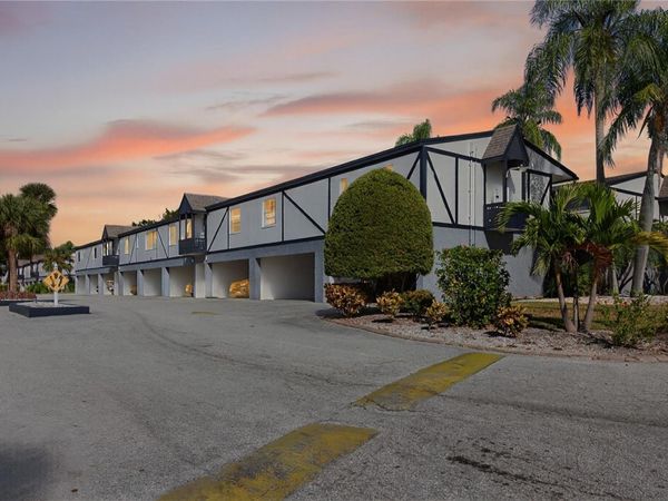 1146 KING ARTHUR COURT , Unit 110, DUNEDIN, FL 34698