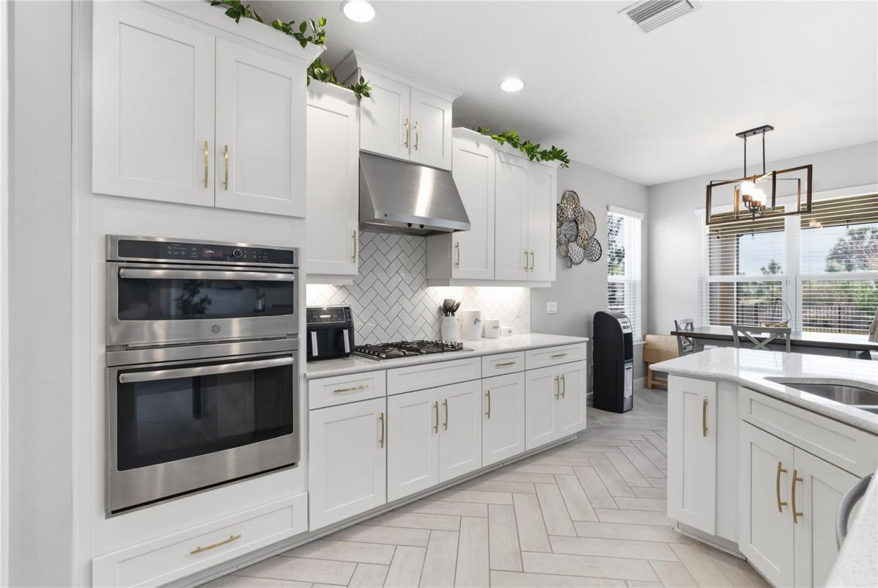 4939 Los Robles Court, Palmetto, FL 34221 Photo