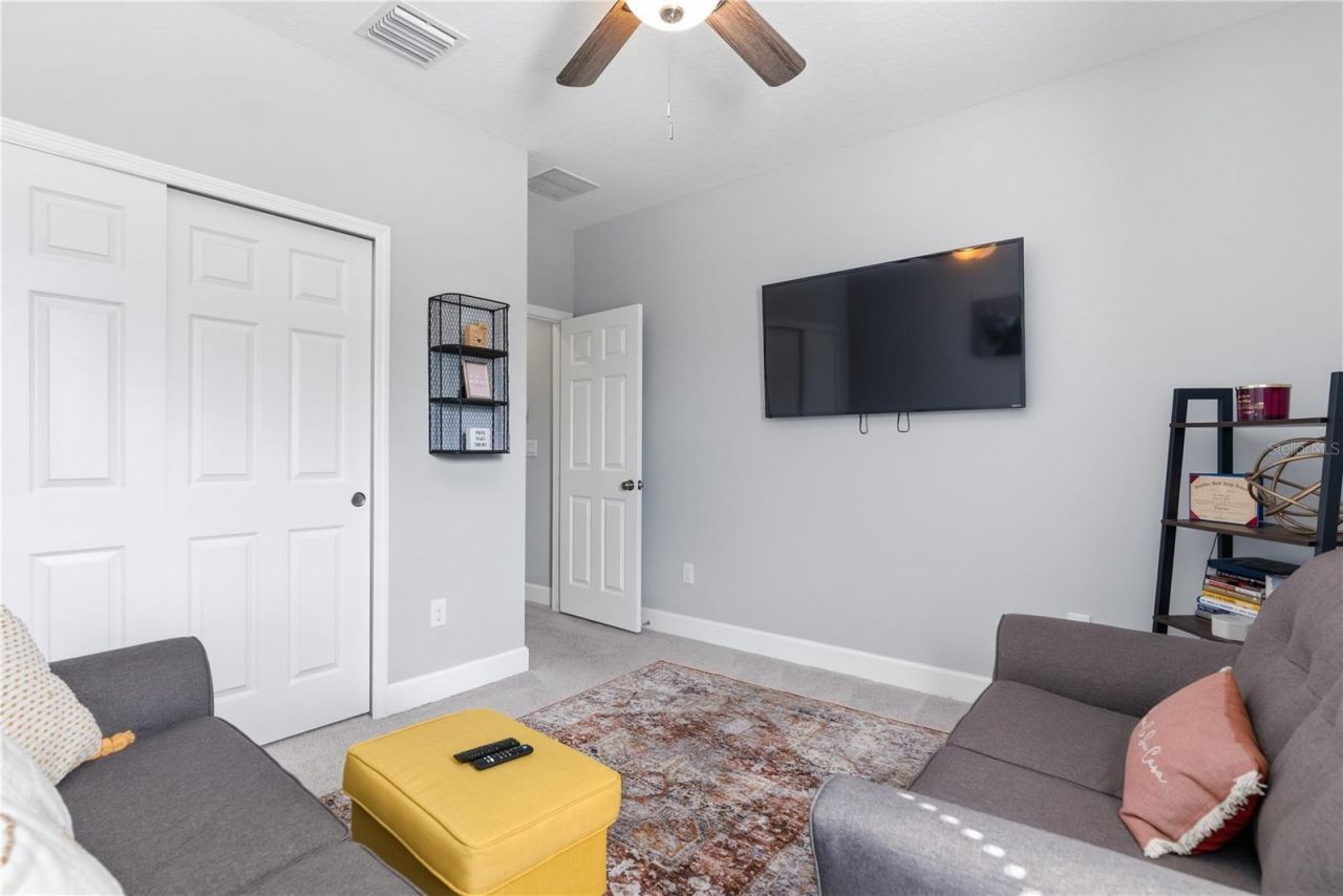 4939 Los Robles Court, Palmetto, FL 34221 Photo