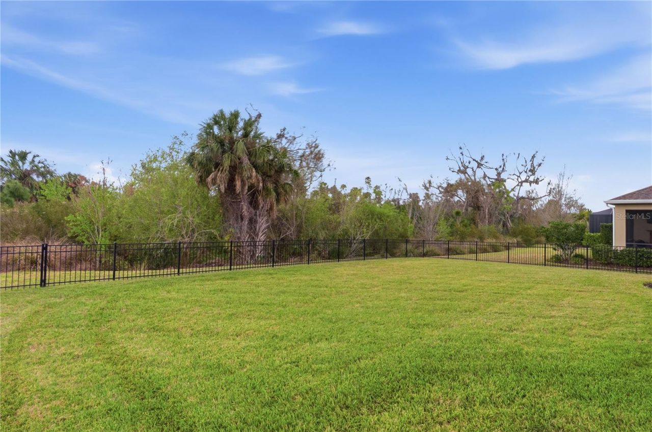 4939 Los Robles Court, Palmetto, FL 34221 Photo