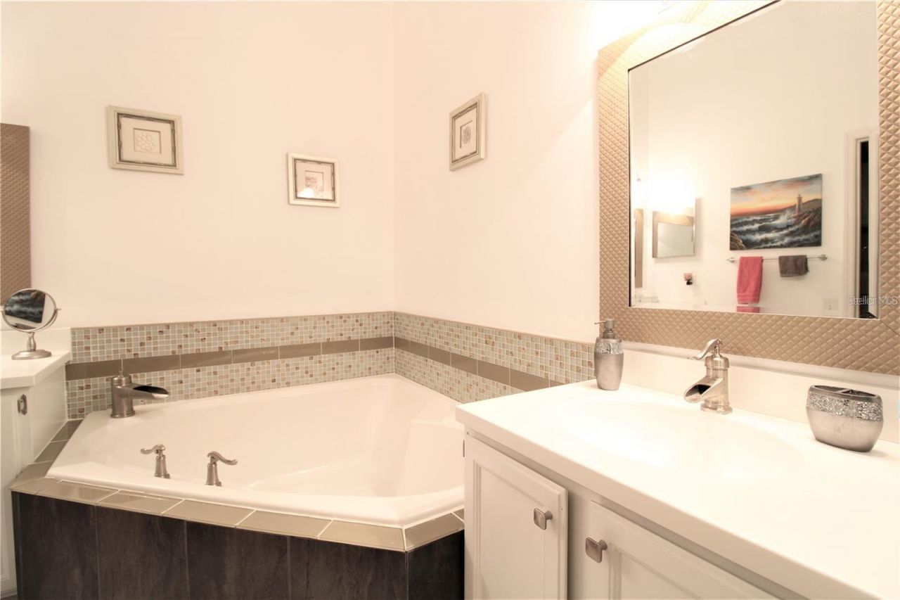 2966 Cottage Grove Court, Unit 1701, Orlando, FL 32822 Photo