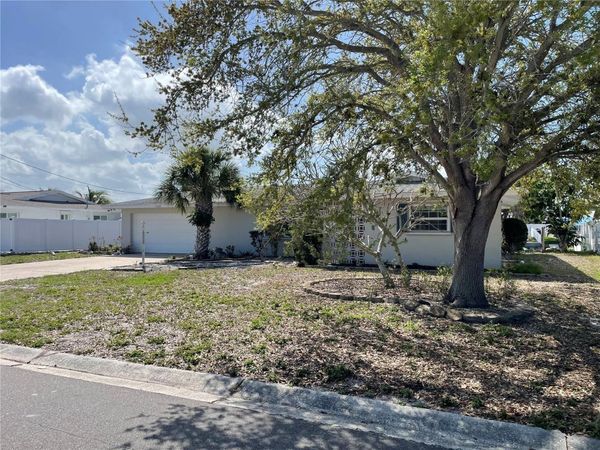 10307 SANDPIPER ROAD W, BRADENTON, FL 34209