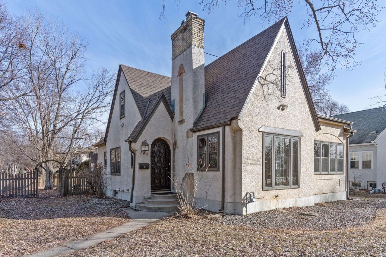300 E Diamond Lake Road, Minneapolis, MN 55419 Main Photo