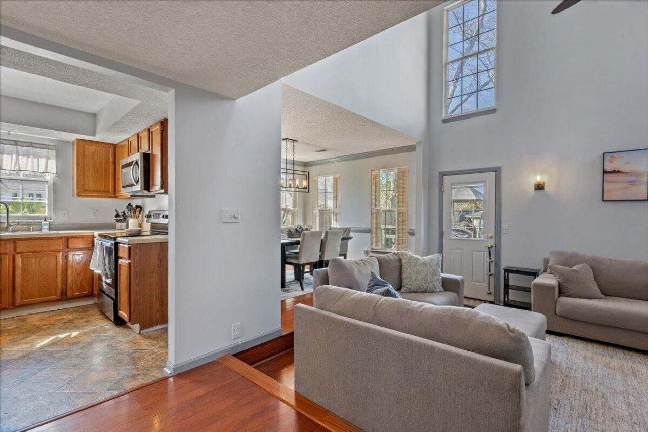 106 Carter Drive Photo 20