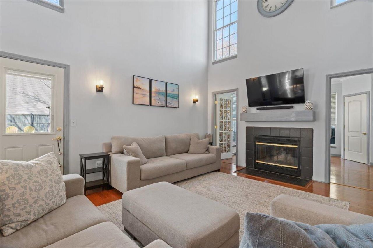 106 Carter Drive Photo 21