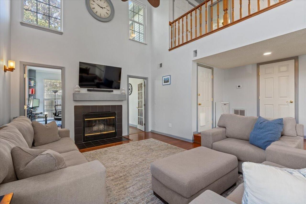 106 Carter Drive Photo 24