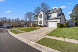 106 Carter Drive photo 4