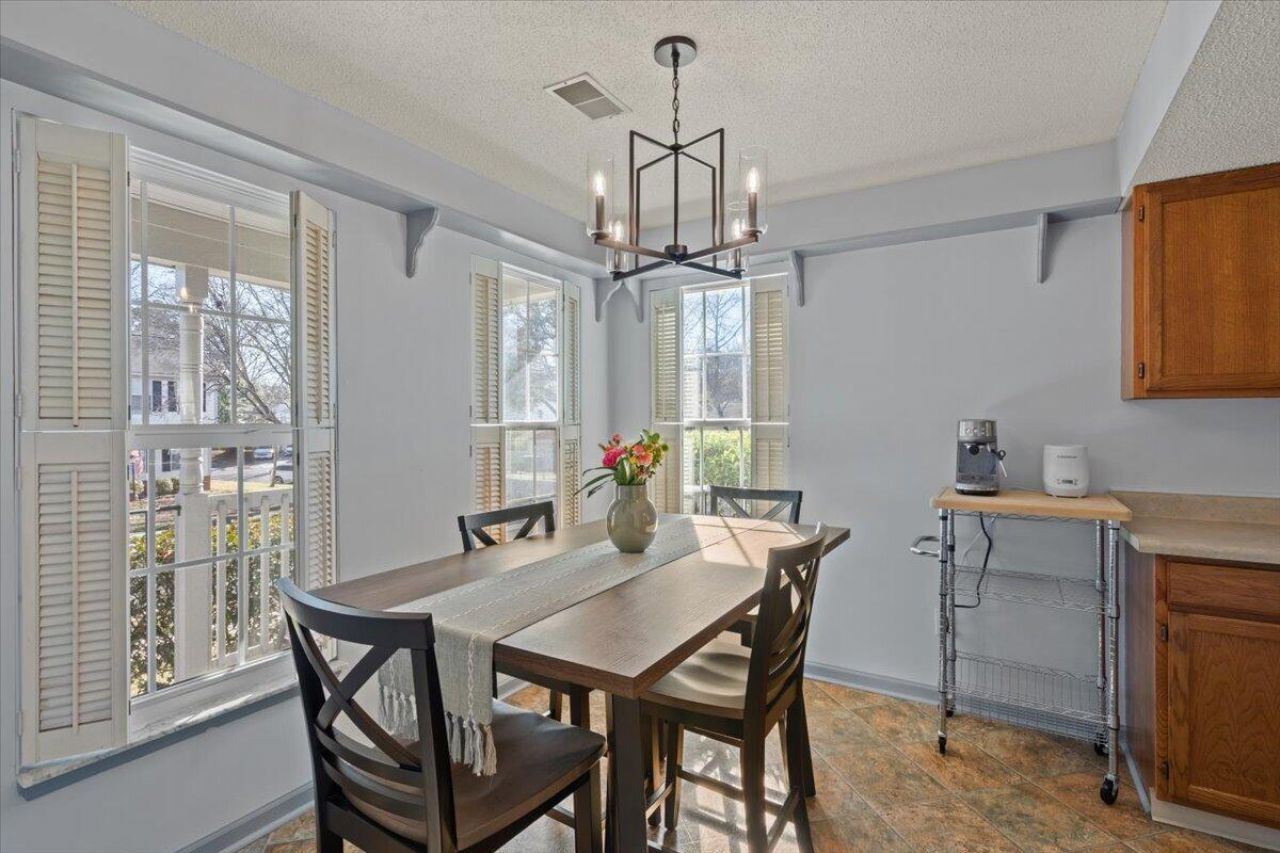 106 Carter Drive Photo 34