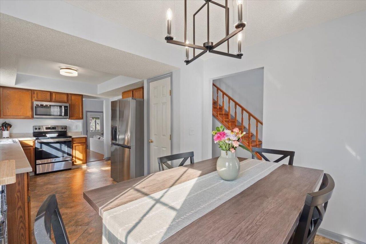 106 Carter Drive Photo 36