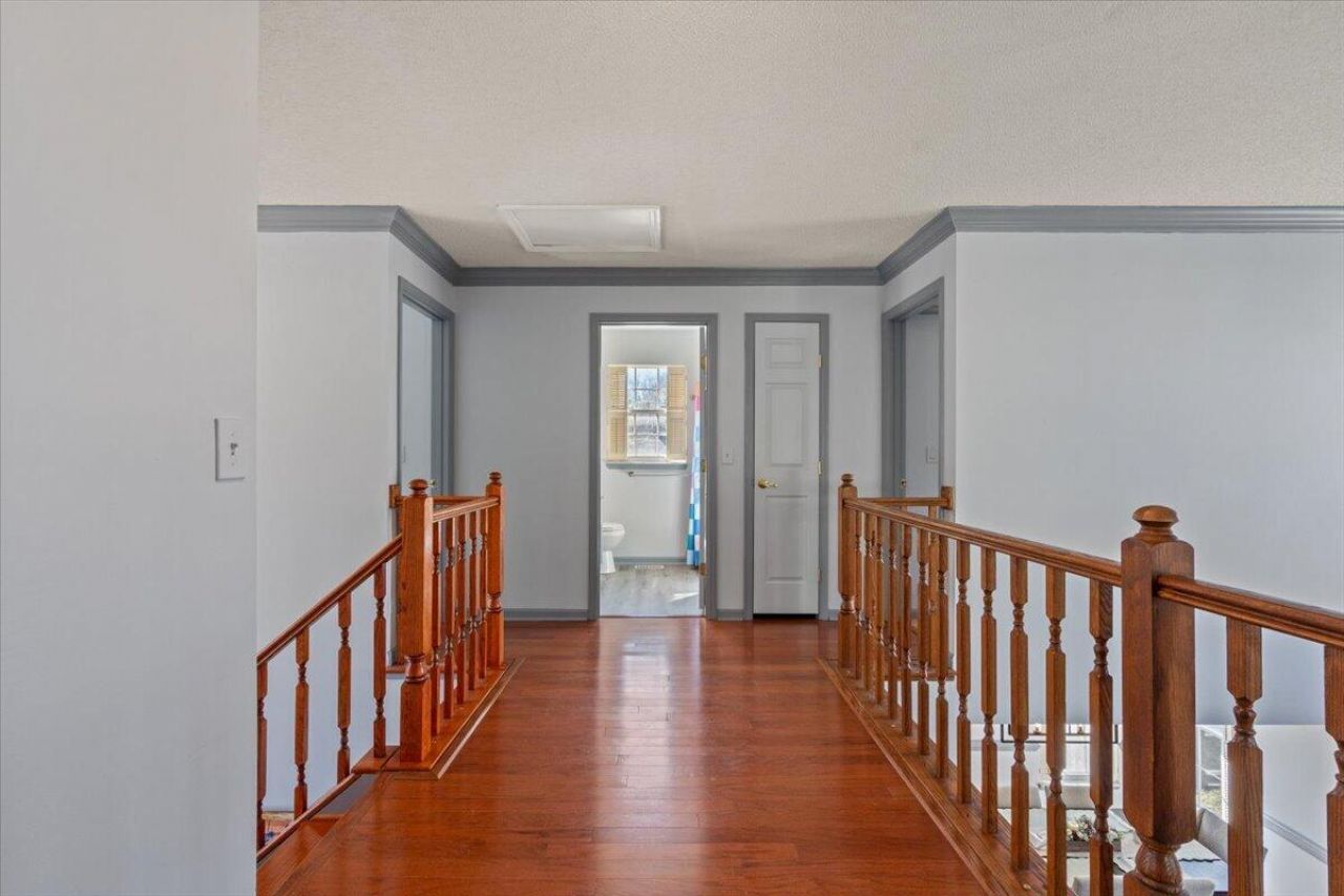 106 Carter Drive Photo 45