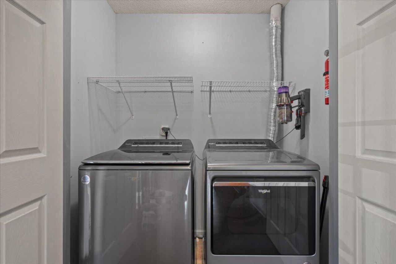 106 Carter Drive Photo 49