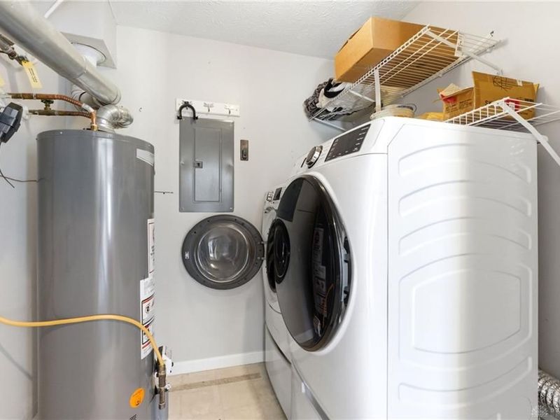 3129 Crestmont Lane, Unit 104, Beavercreek, OH 45431 Photo 24