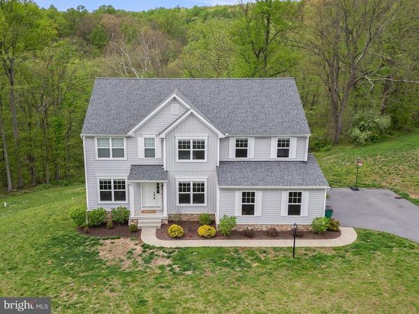252 OAK GROVE ROAD, MORGANTOWN, PA 19543