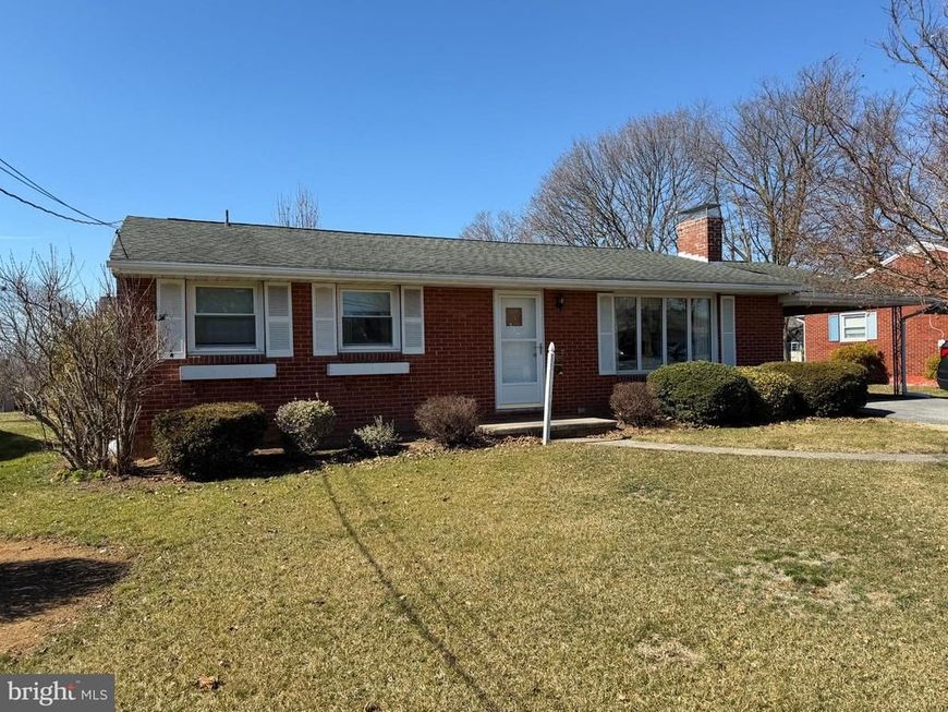 207 Pine Drive, Fayetteville, PA 17222 Main Photo