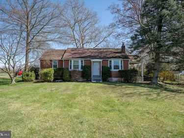 86 E 3RD AVENUE, TRAPPE, PA 19426