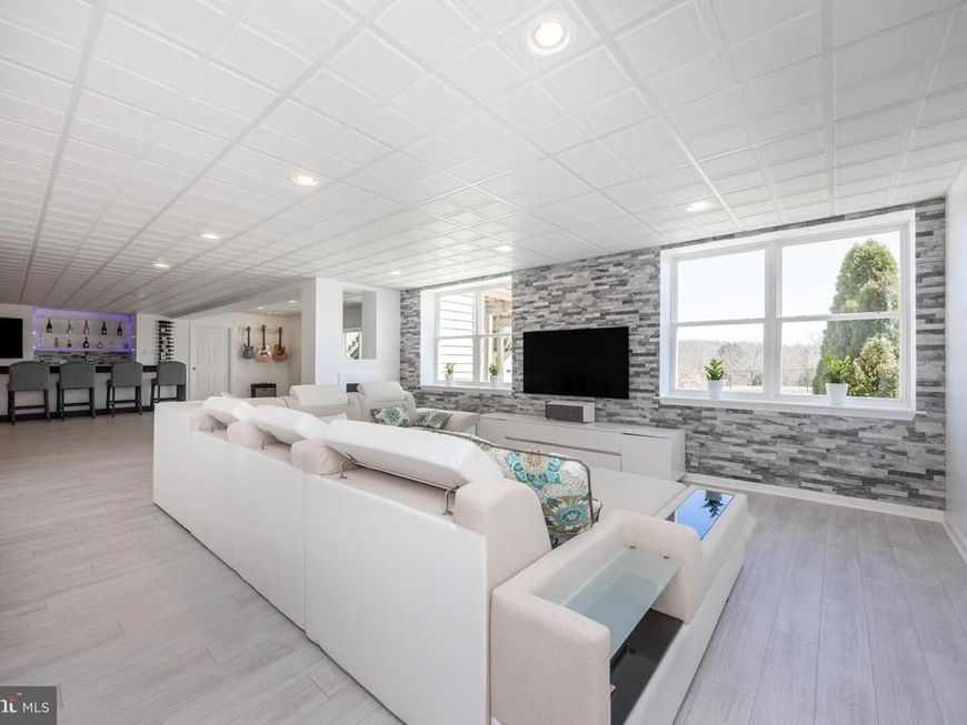 936 Marshall Drive, Pottstown, PA 19465 Main Photo