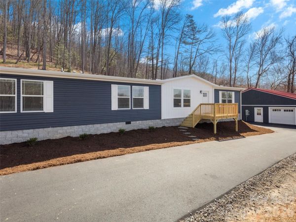 502 Hutch Mountain Road, Fletcher, NC 28732