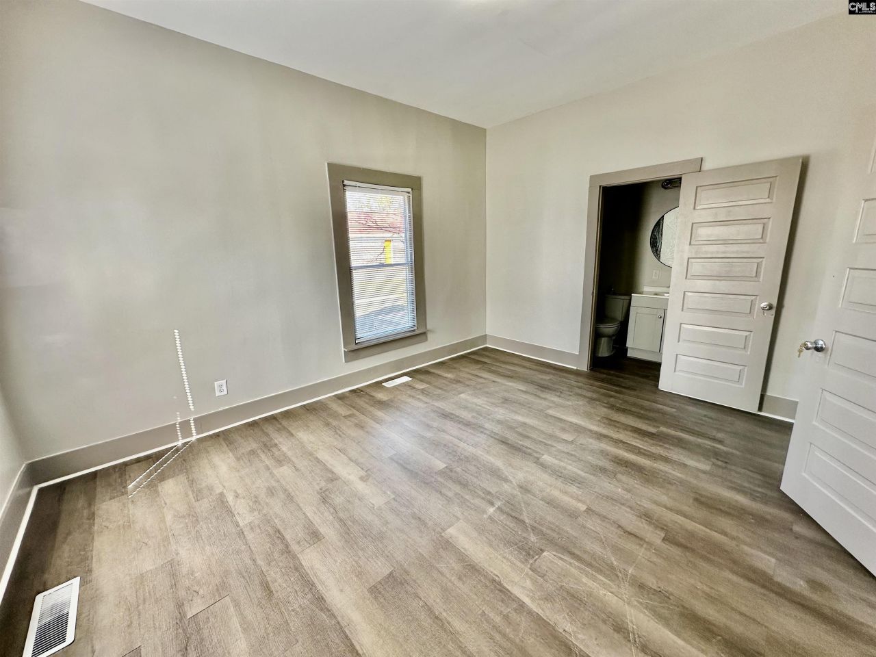 250 Cedar Street  Photo 13