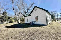 250 Cedar Street  photo 4