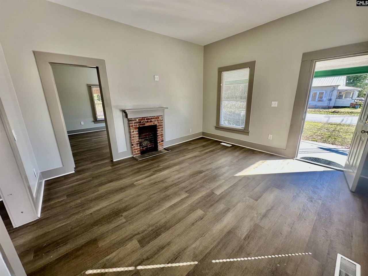 250 Cedar Street  Photo 7