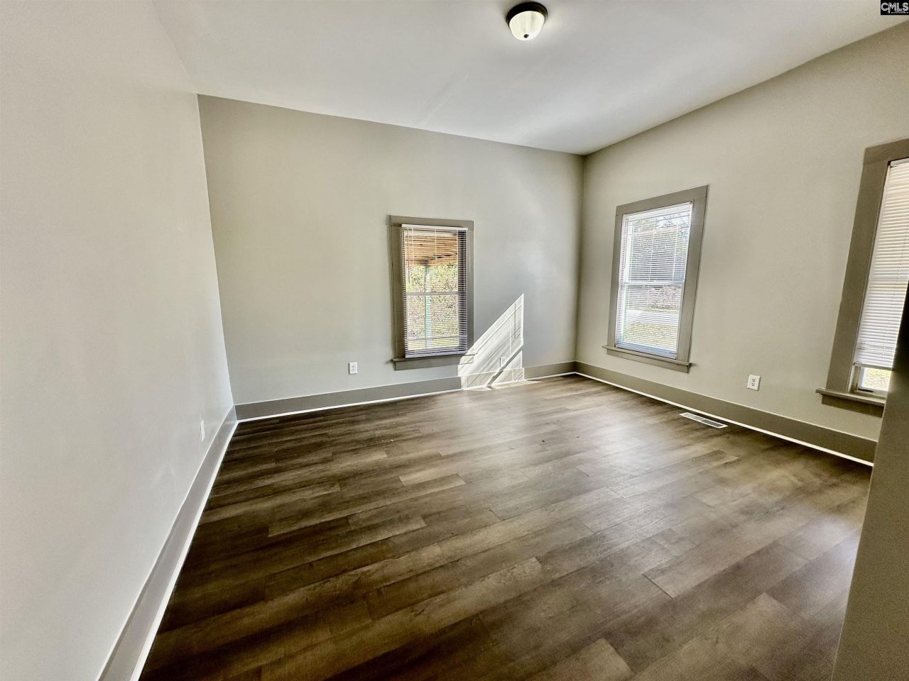 250 Cedar Street  Photo 8