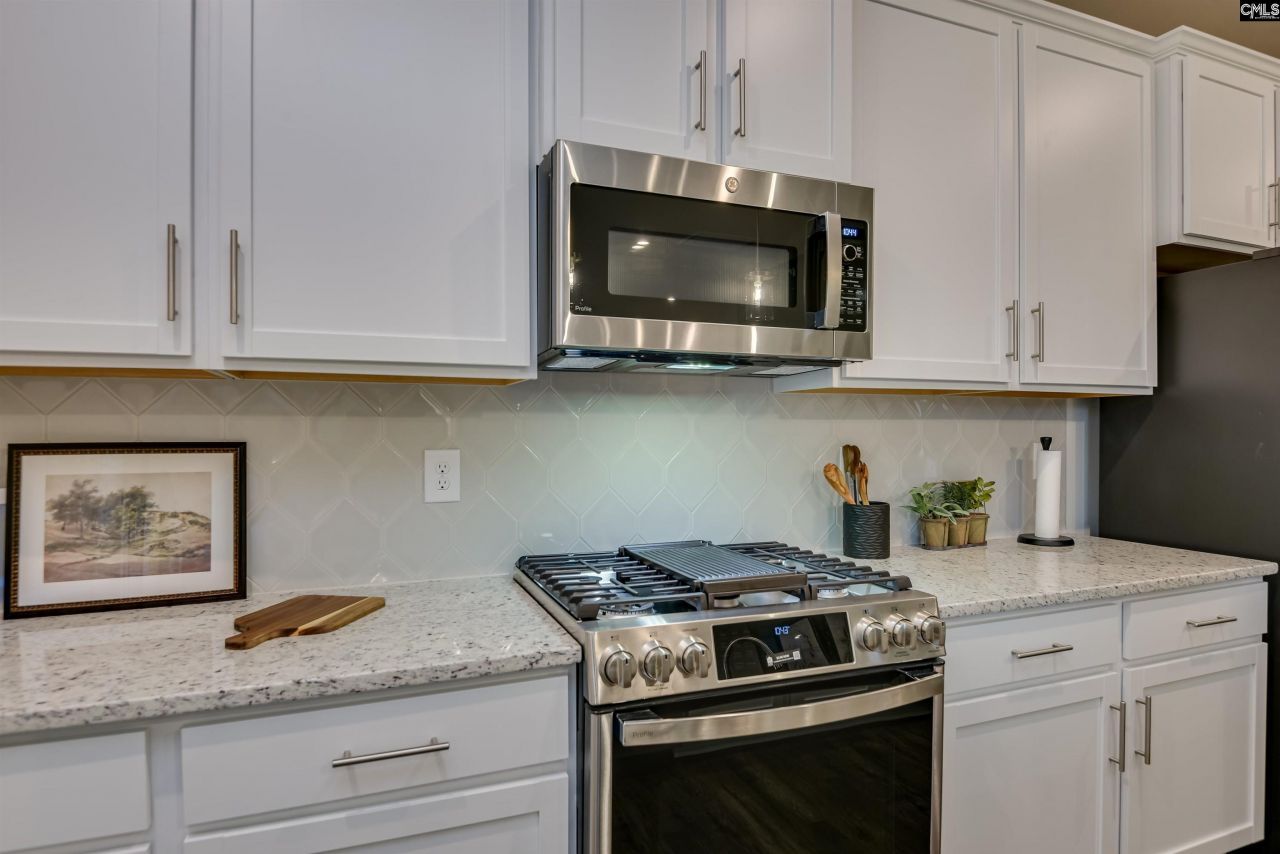 576 Swamp Grass Drive  Photo 17