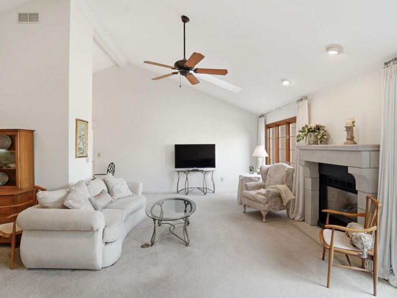 2633 Vienna Estates Drive, Miami Twp, OH 45459 Photo 22