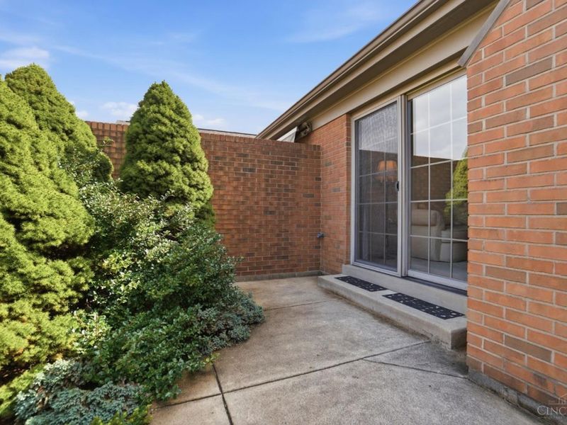 2633 Vienna Estates Drive, Miami Twp, OH 45459 Photo 44