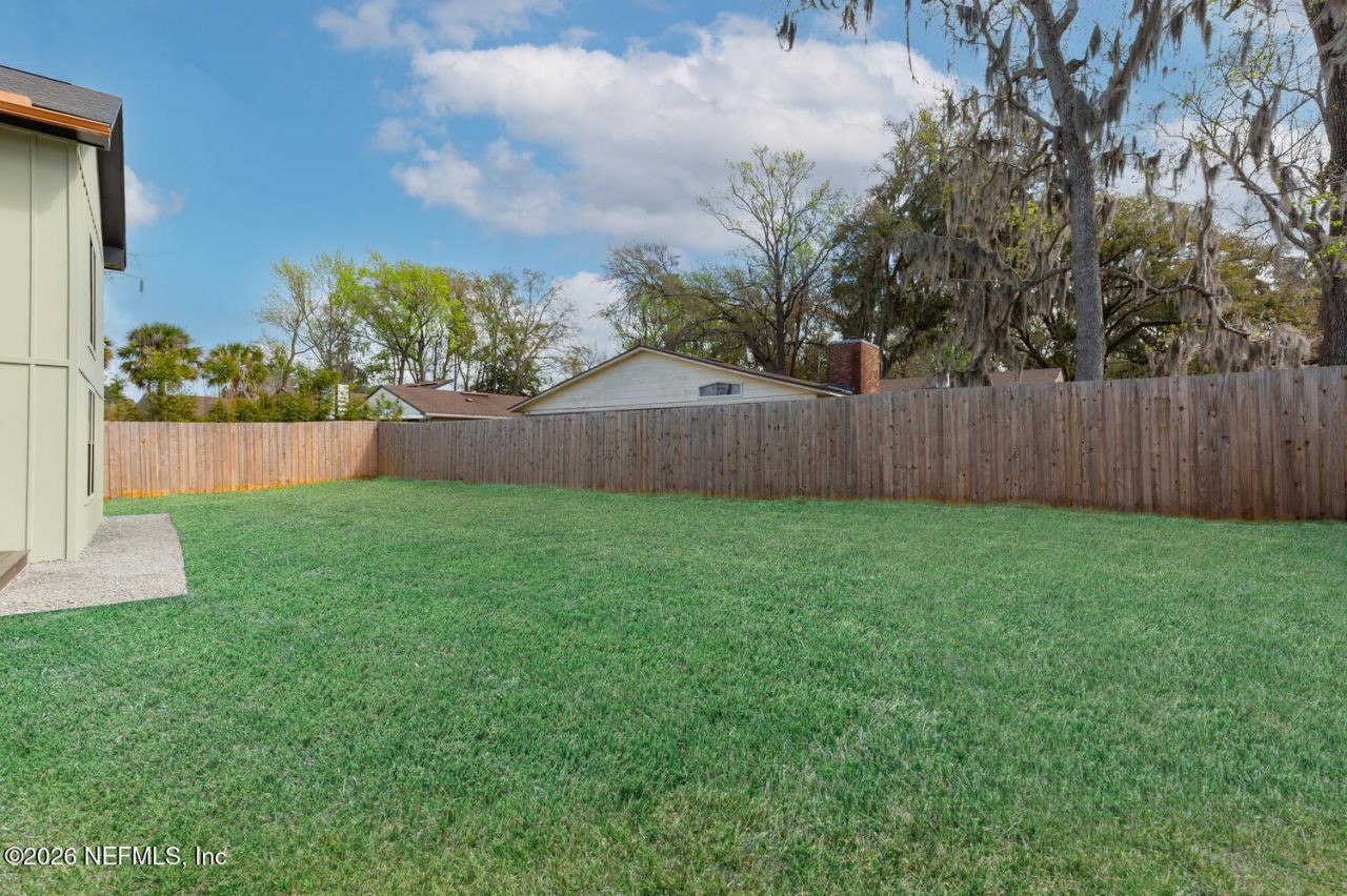 3865 Sandy Shores Drive, Jacksonville, FL 32277 Photo