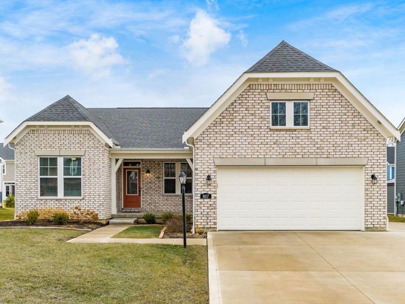 807 Littleton Drive, Pickerington, OH 43147 Photo 1