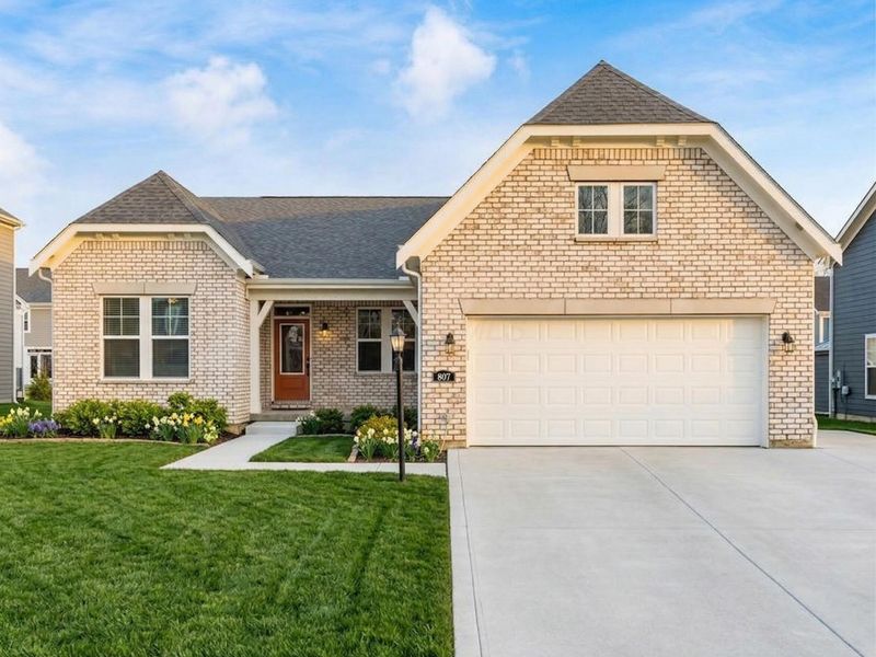 807 Littleton Drive, Pickerington, OH 43147 Photo 1