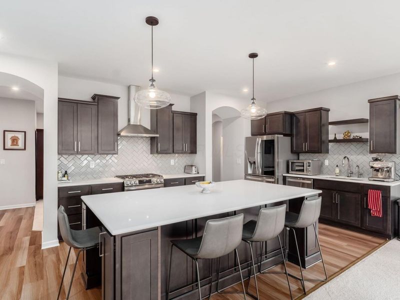 807 Littleton Drive, Pickerington, OH 43147 Photo 2