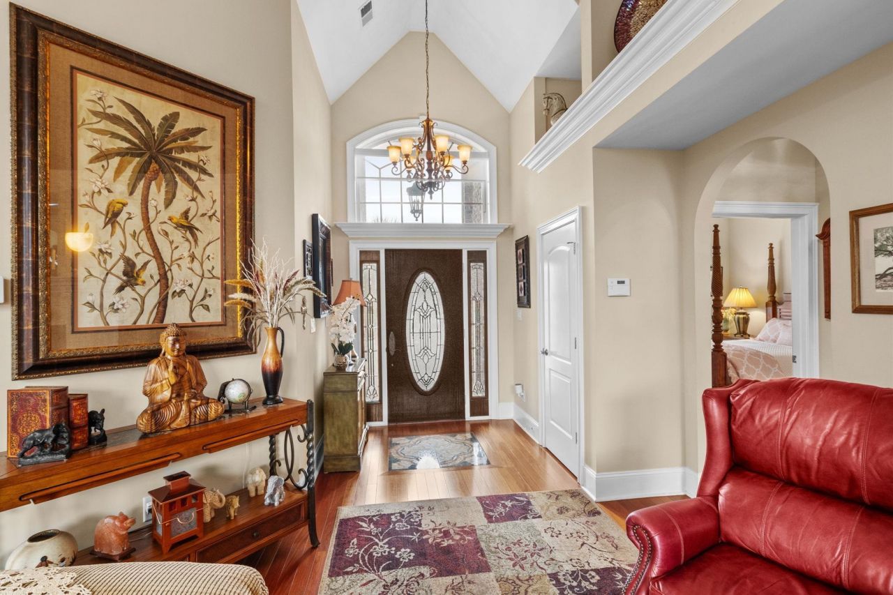 372 Waterfall Circle Photo 10