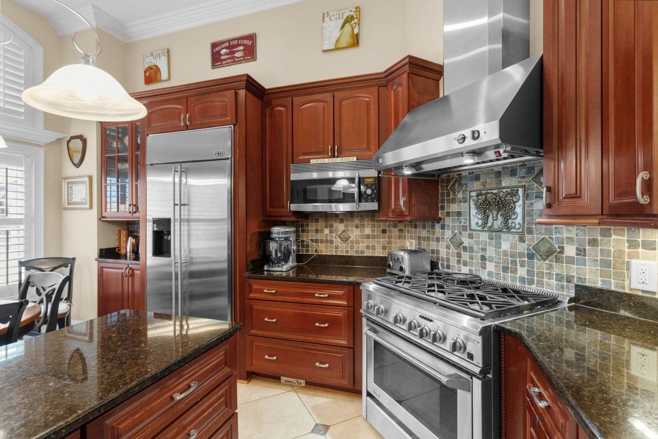 372 Waterfall Circle Photo 20