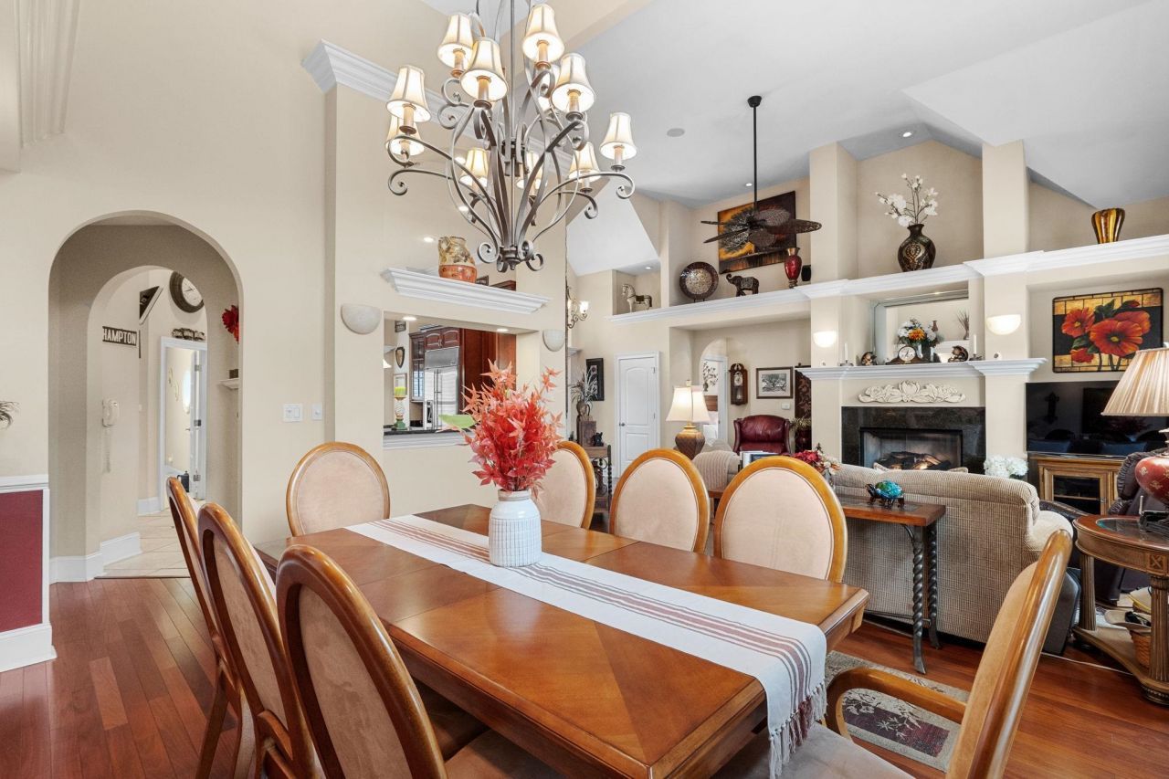 372 Waterfall Circle Photo 23