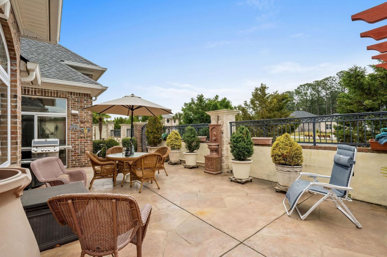 372 Waterfall Circle Photo 29