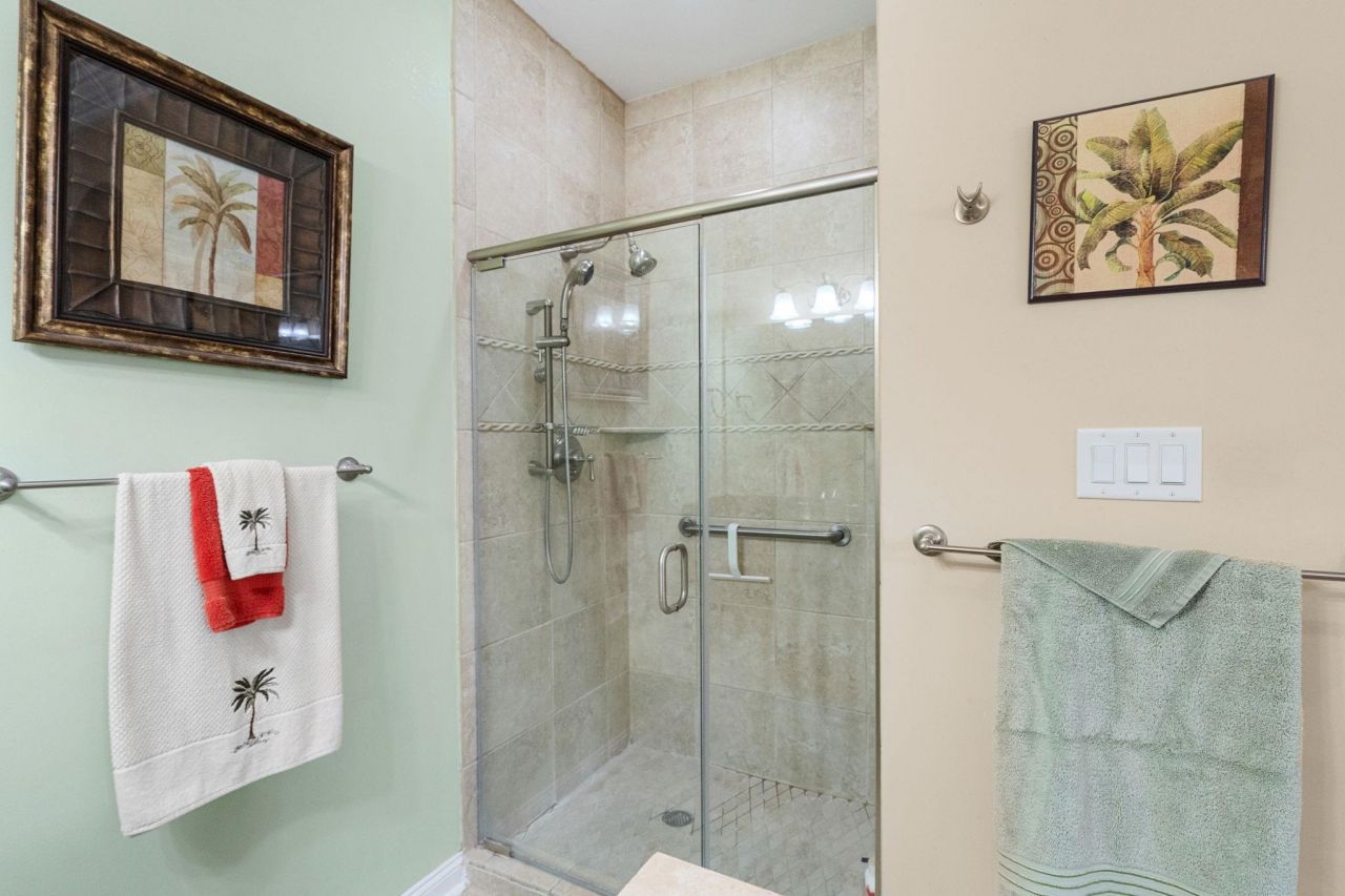 372 Waterfall Circle Photo 42