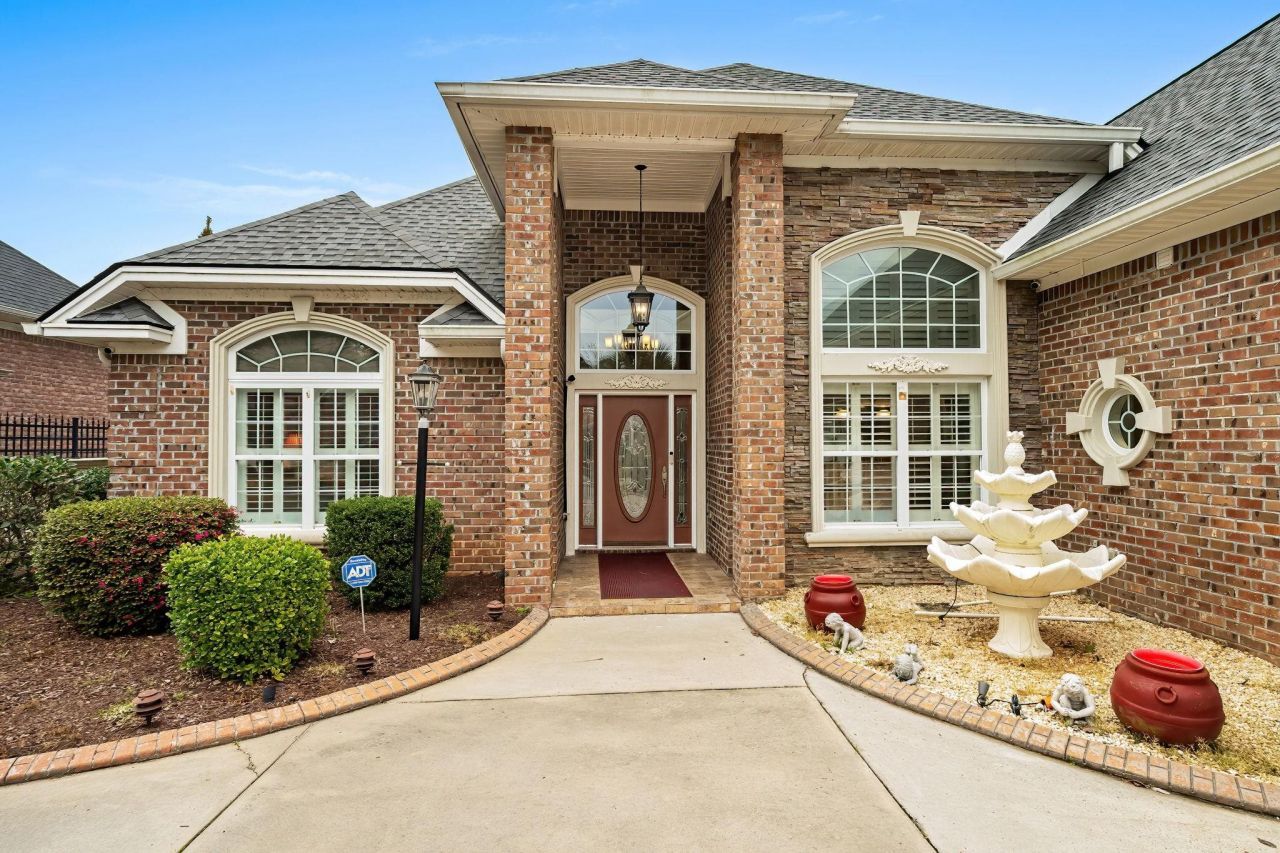 372 Waterfall Circle Photo 8