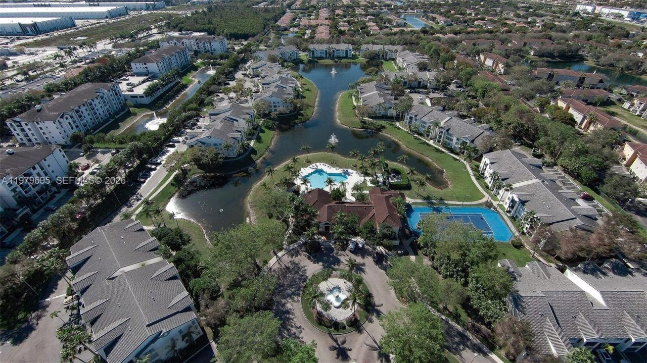 4350 NW 107th Ave , Unit 203, Doral, FL 33178 Photo