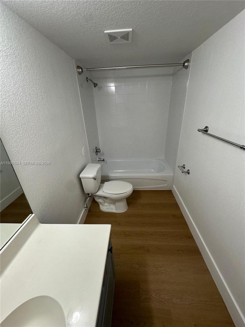 5122 NW 79th Ave , Unit 103, Doral, FL 33166 Photo