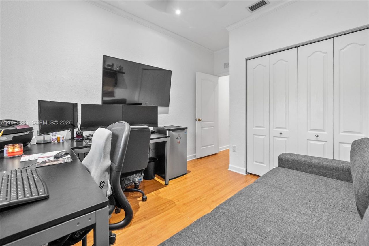 21474 SW 85th Path , Cutler Bay, FL 33189 Photo