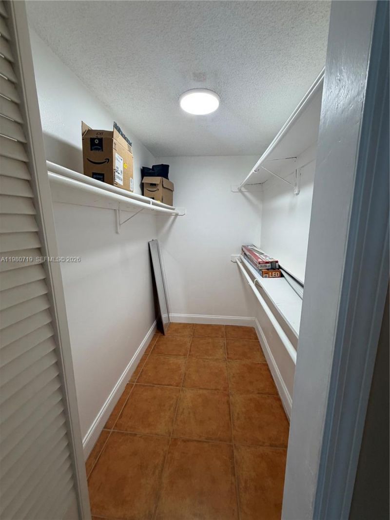 1801 S Treasure Dr , Unit 202, North Bay Village, FL 33141 Photo