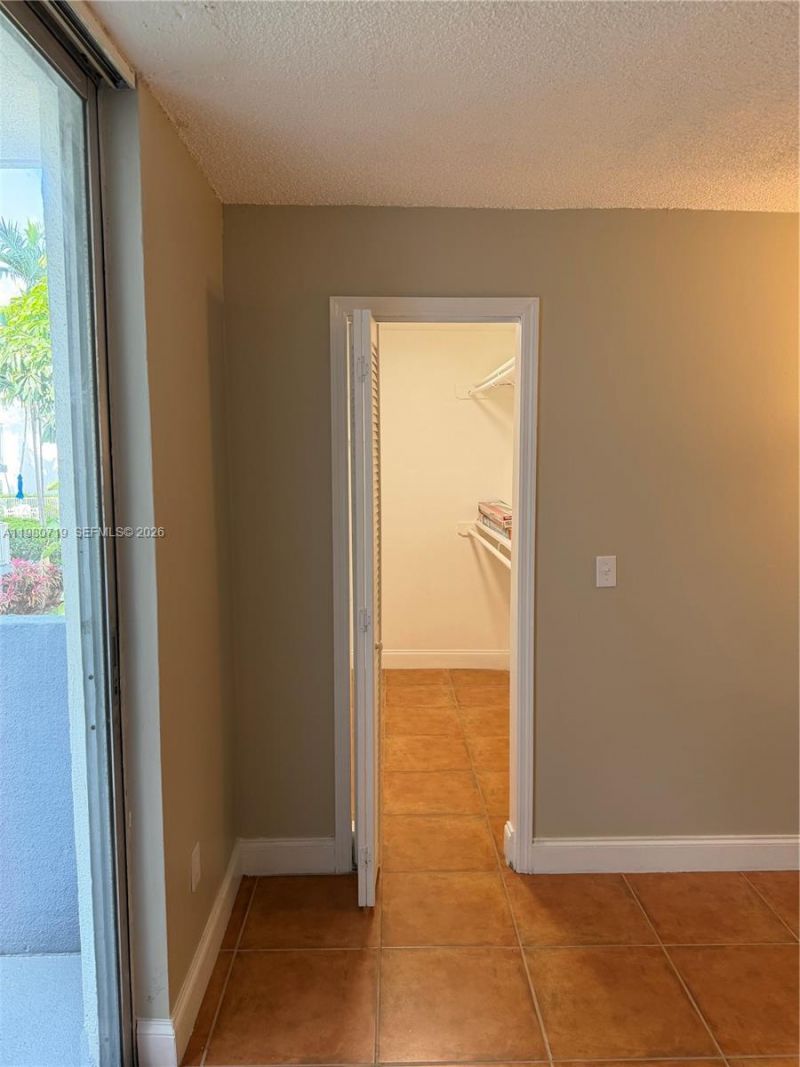 1801 S Treasure Dr , Unit 202, North Bay Village, FL 33141 Photo
