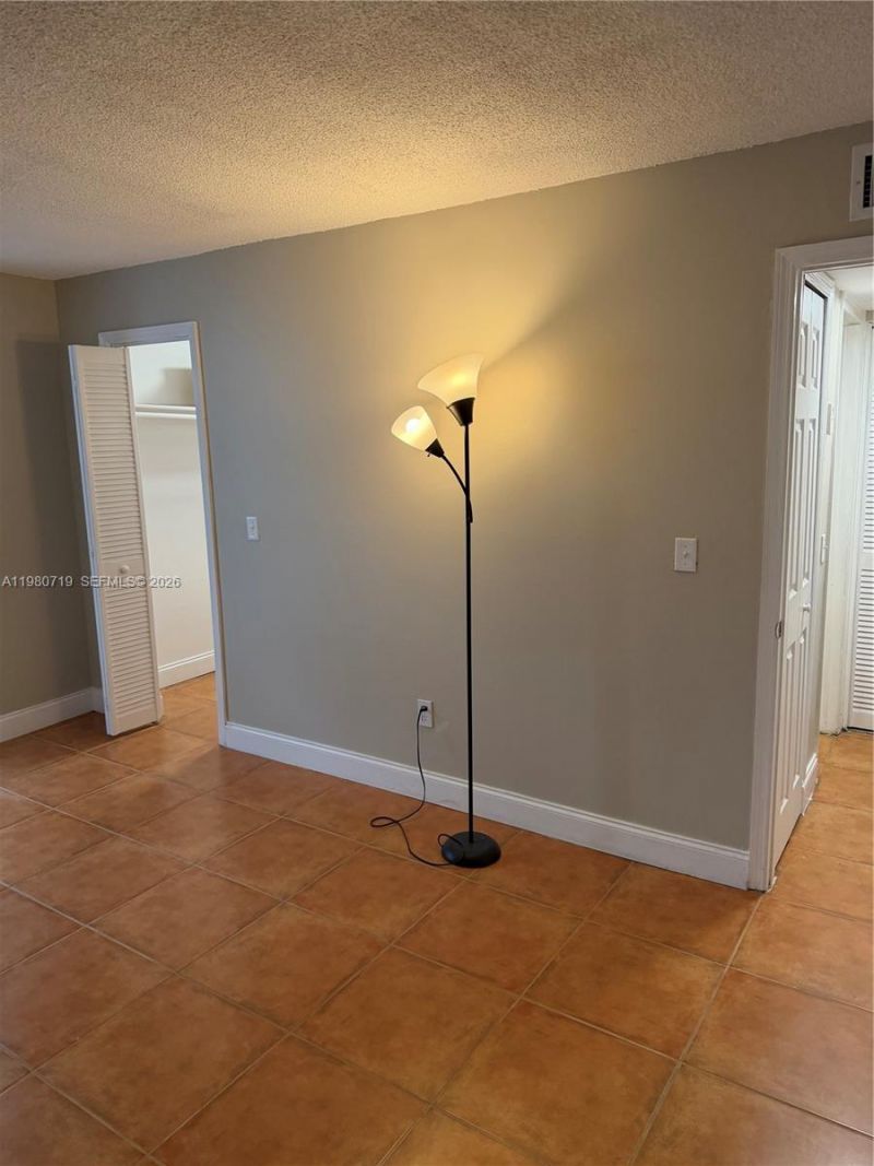 1801 S Treasure Dr , Unit 202, North Bay Village, FL 33141 Photo