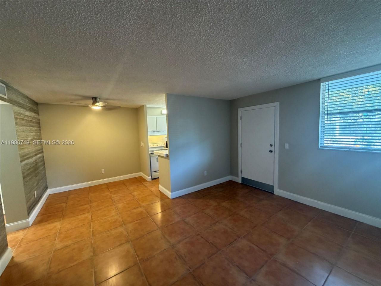 1801 S Treasure Dr , Unit 202, North Bay Village, FL 33141 Photo