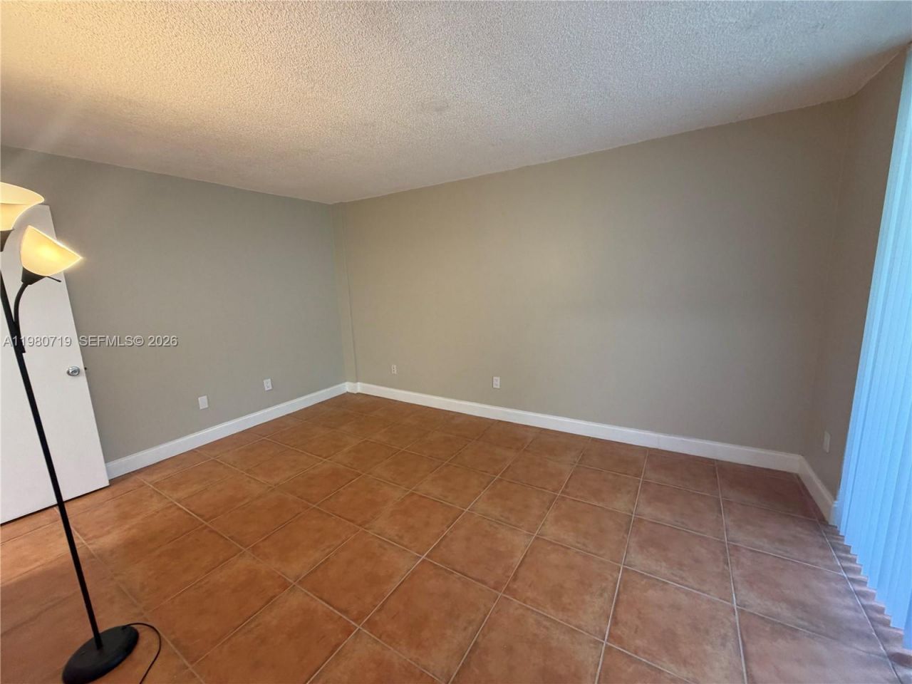 1801 S Treasure Dr , Unit 202, North Bay Village, FL 33141 Photo