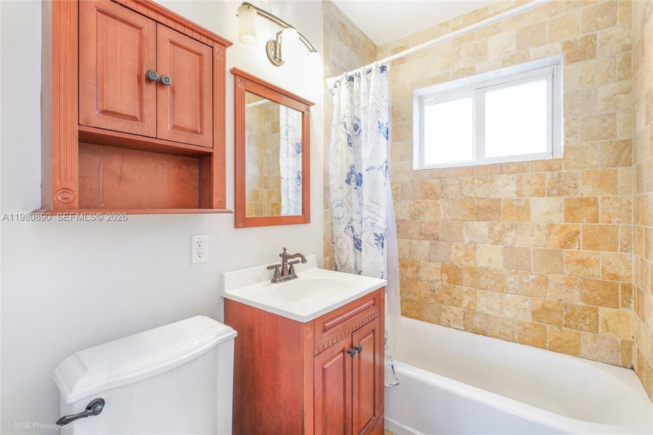 35 Antilla Ave , Coral Gables, FL 33134 Photo