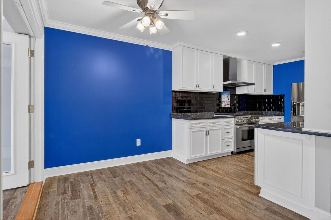 5721 Saint Angela Drive Photo 22