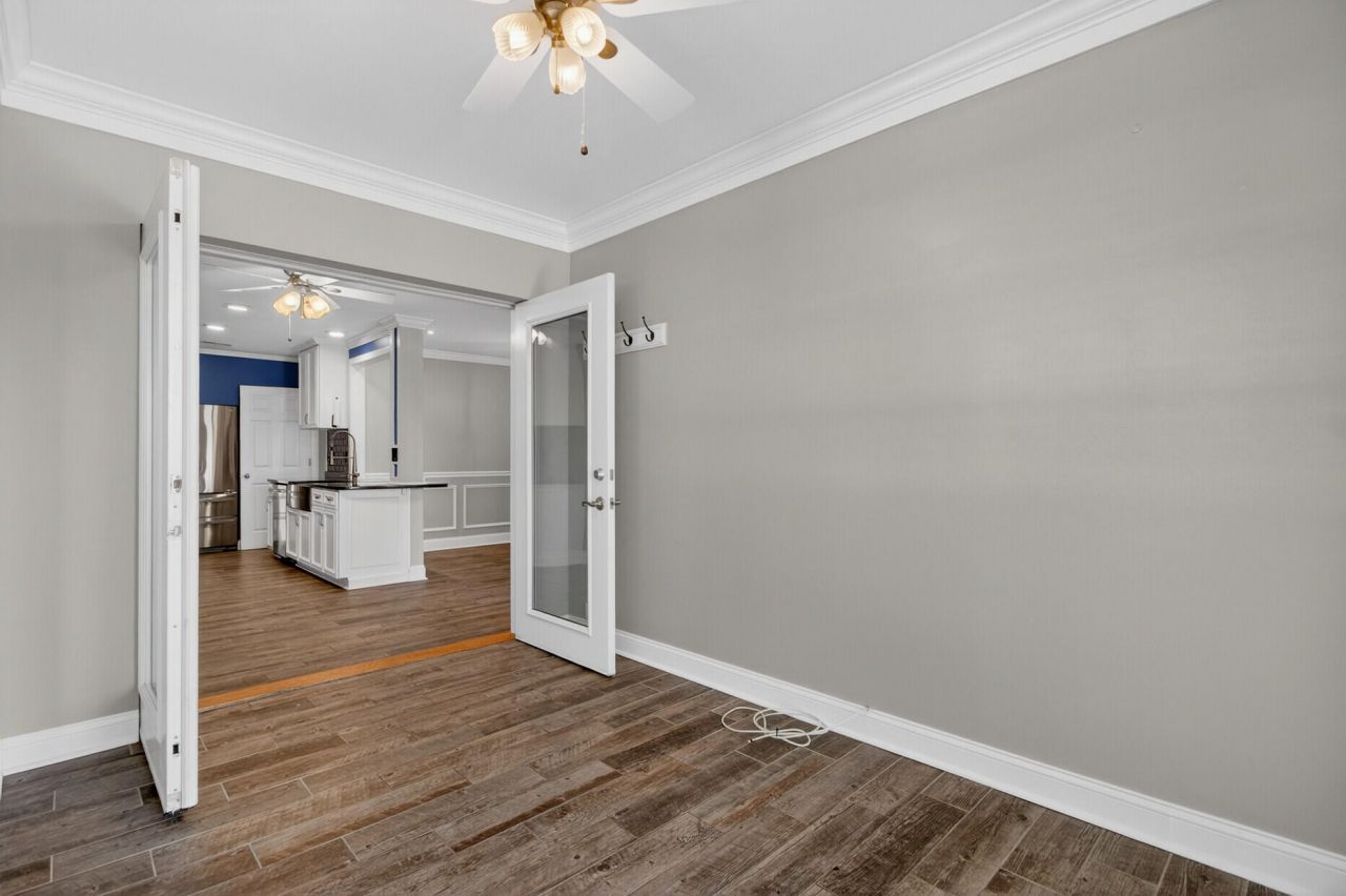 5721 Saint Angela Drive Photo 29